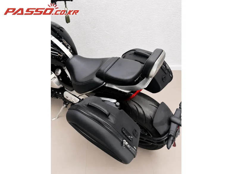 트라이엄프 로켓III GT 2021 사진 8