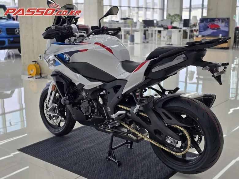 BMW S 1000 XR 2026 사진 6
