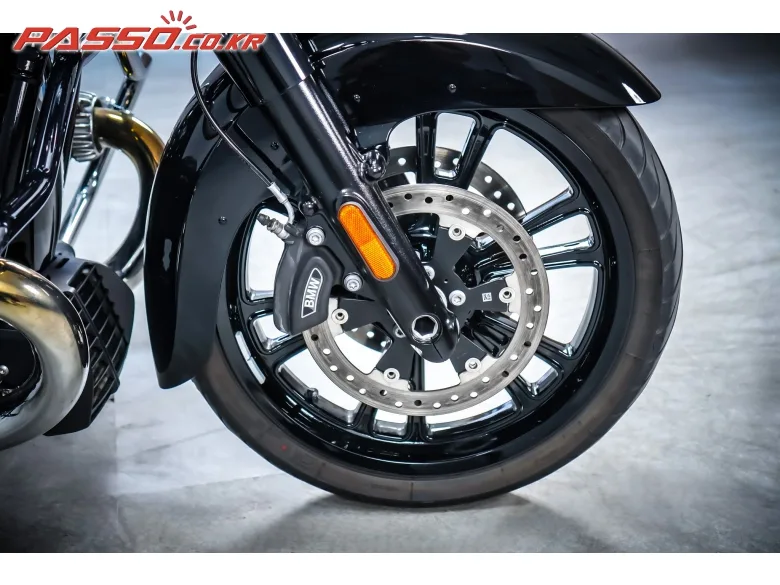 BMW R 18 B 2023 블랙 사진 6