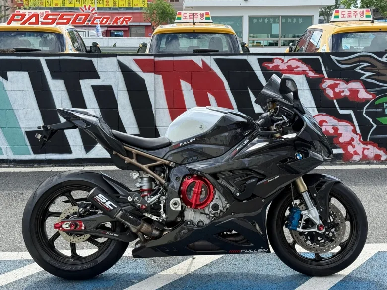 BMW S 1000 RR 2022 사진 1