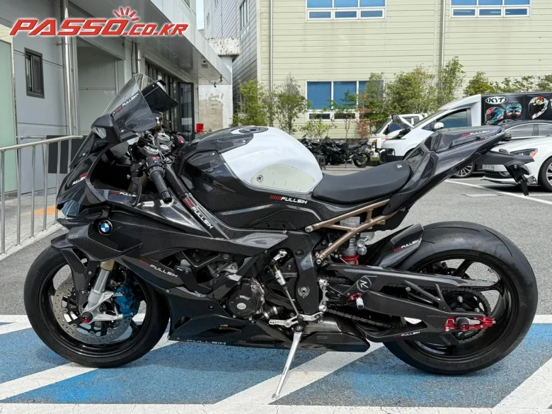 BMW S 1000 RR 2022 사진 2
