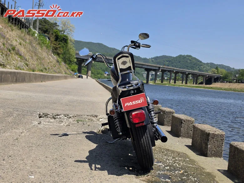 할리데이비슨 883 R 2006 사진 3