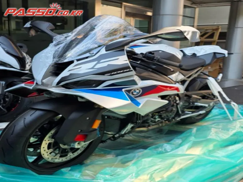 BMW S 1000 RR 2026 사진 2