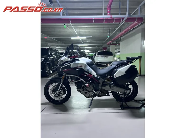 두카티 멀티스트라다 950 S 2021 화이트 사진 2