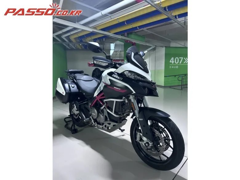 두카티 멀티스트라다 950 S 2021 화이트 사진 5