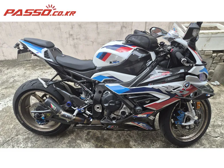 BMW M 1000 RR 2022 사진 1