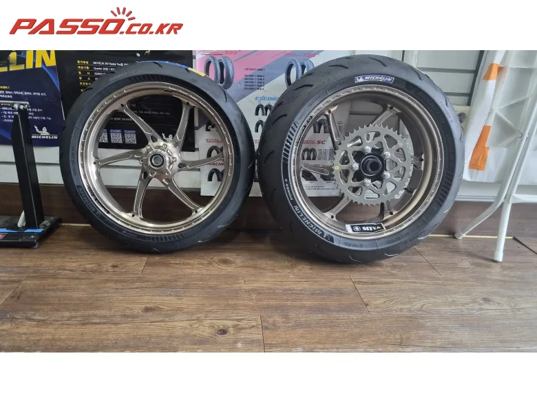 BMW M 1000 RR 2022 사진 5