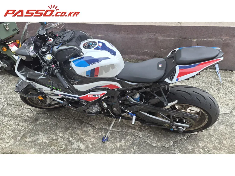 BMW M 1000 RR 2022 사진 8