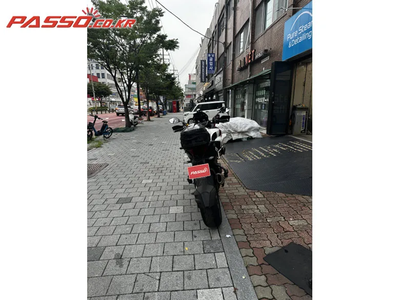 두카티 멀티스트라다 1260 2019 버건디 사진 3
