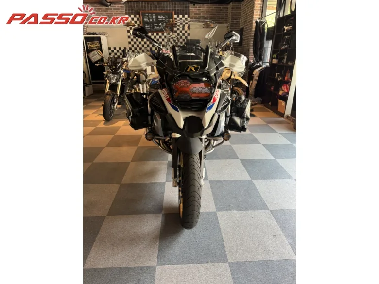 BMW R 1250 GS 어드벤처 2022 사진 2