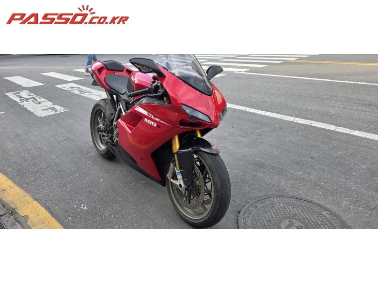두카티 1198 S 2009 레드 사진 1