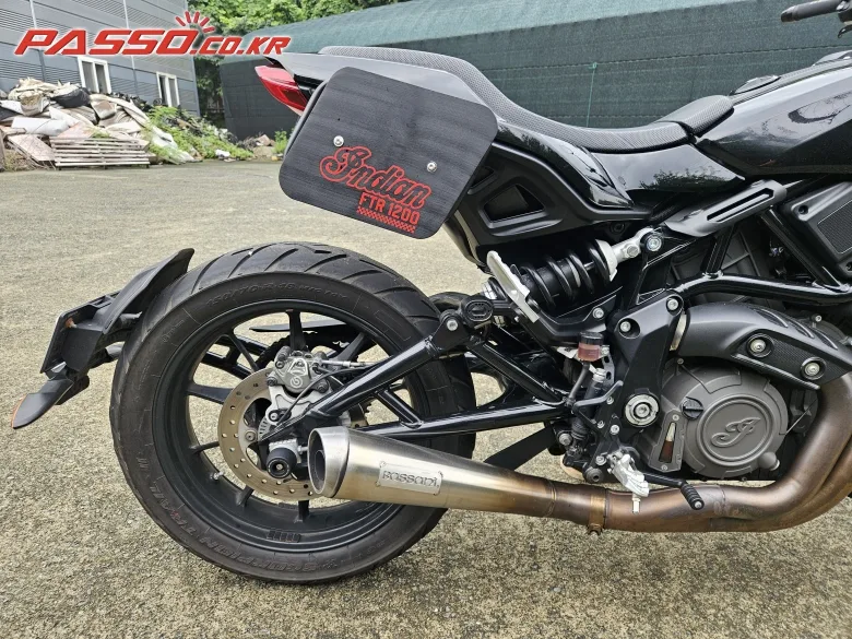 인디언모터사이클 FTR 1200 2019 블랙 사진 4