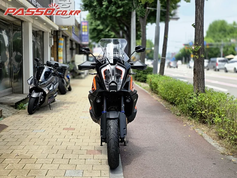 KTM 1290 슈퍼 어드벤처 S 2024 사진 5