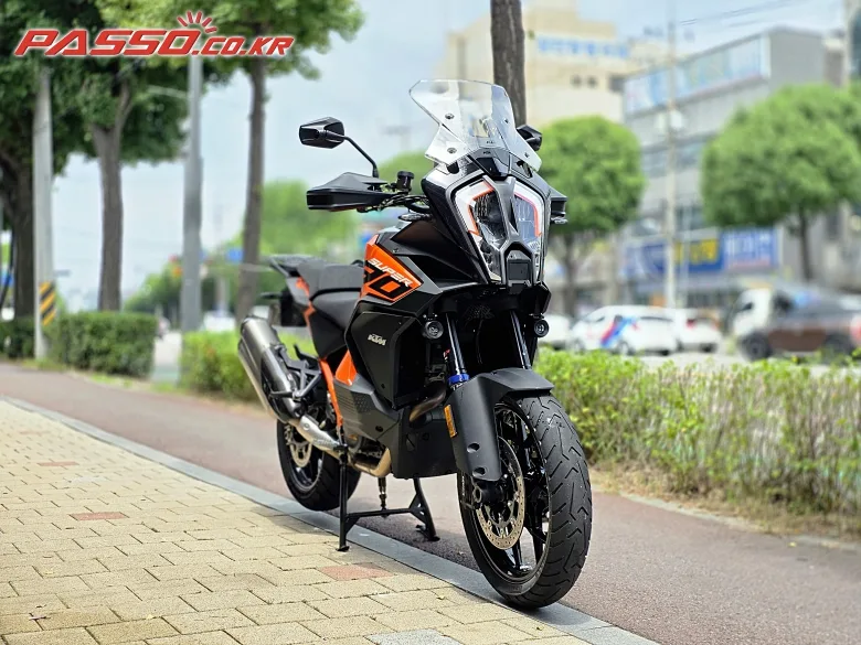 KTM 1290 슈퍼 어드벤처 S 2024 사진 6