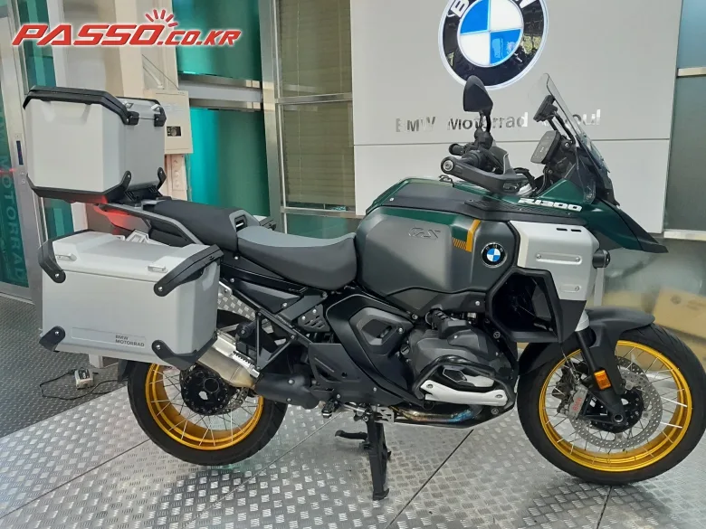 BMW R 1300 GS 2026 실버
