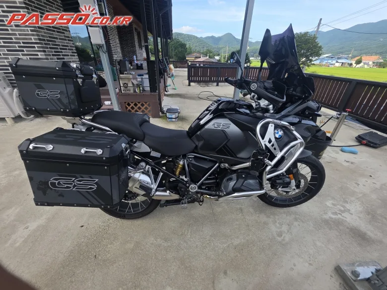 BMW R 1250 GS 어드벤처 2022 블랙