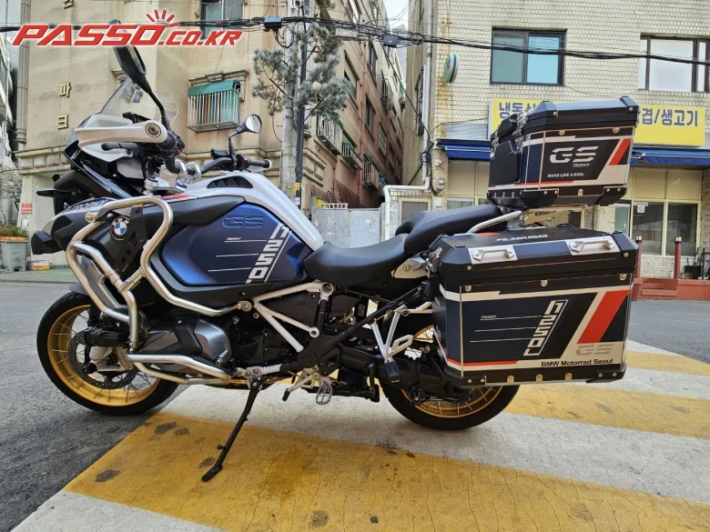 BMW R 1300 GS 2023 블루 사진 2