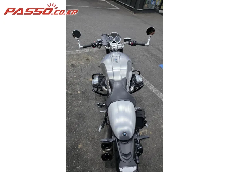 BMW R 나인 T 2021 화이트 사진 3