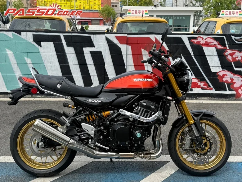 가와사키 Z 900 RS SE 스페셜 에디션 2026 레드