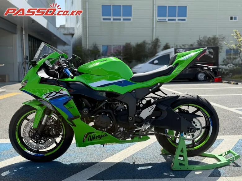 가와사키 ZX 6 R 636 ABS 2026 그린 사진 2