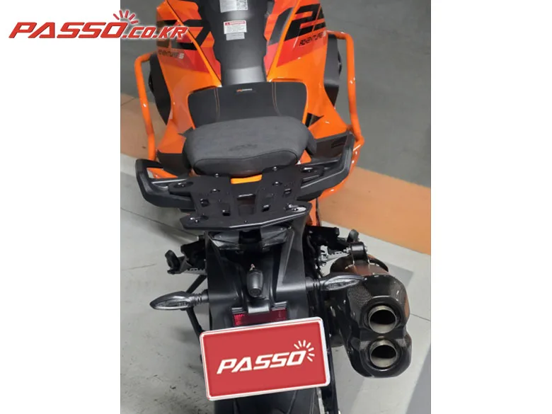 KTM 1290 슈퍼 어드벤쳐 S 2023 오렌지 사진 3