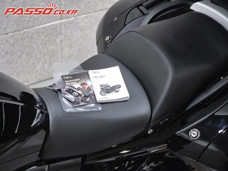 BMW K 1600 GT 2026 블랙 사진 8