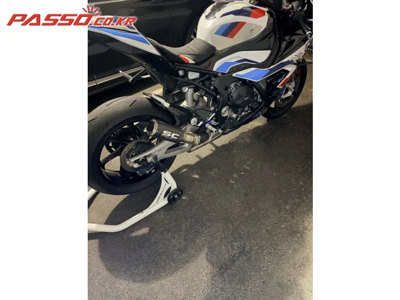 BMW S 1000 RR 2022 블랙 사진 2