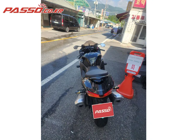 스즈키 스즈끼 하야부사 2022 블랙 사진 3