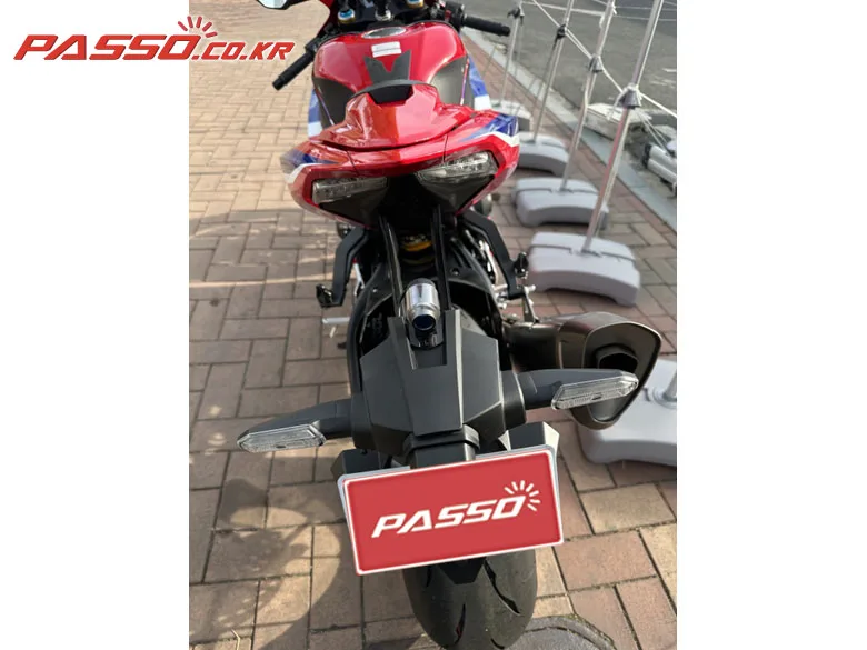 혼다 CBR 1000 RR-R 파이어블레이드 SP 2025 레드 사진 3