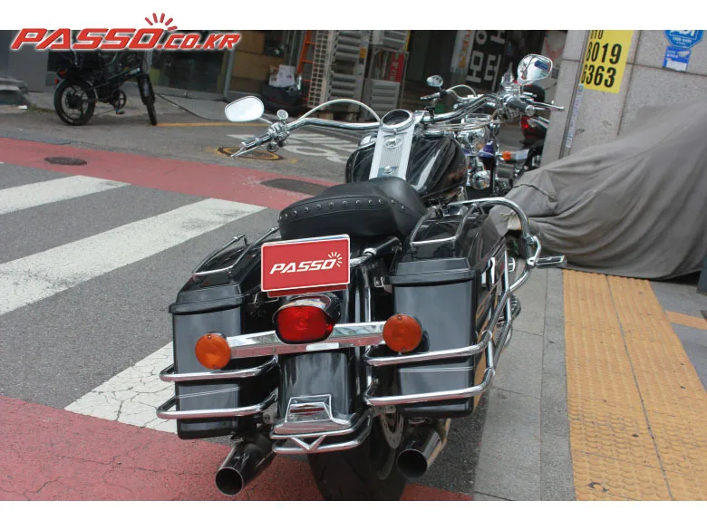 할리데이비슨 로드킹 2005 블랙 사진 3