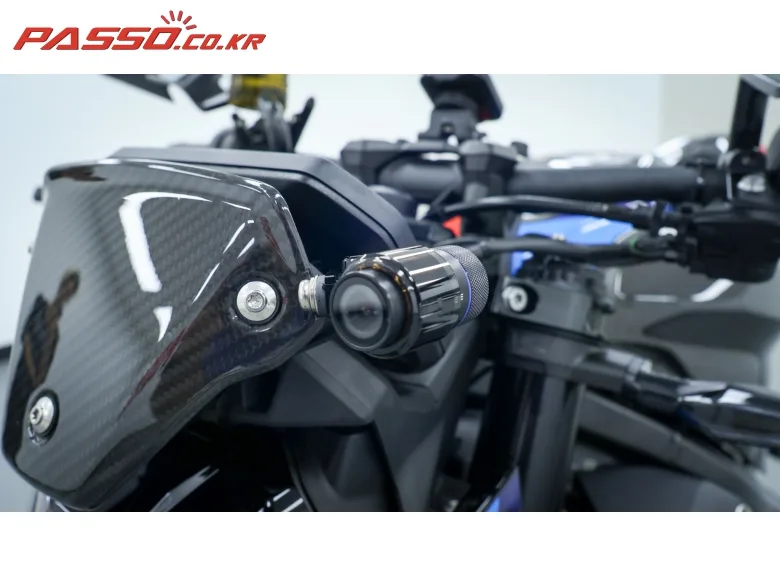 BMW M 1000 R 2023 블랙 사진 8