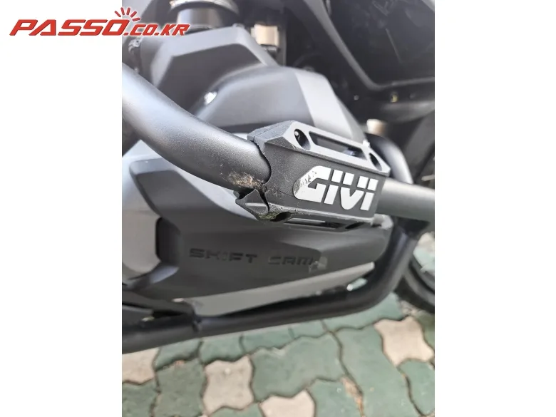 BMW R 1300 GS 2025 화이트 사진 5