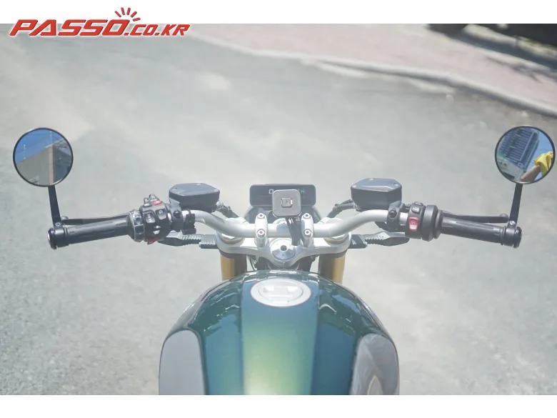 BMW R 12 나인 티 2025 실버 사진 4