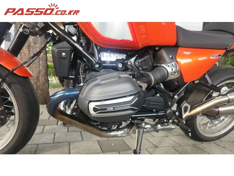BMW R 12 S 2026 레드 사진 5