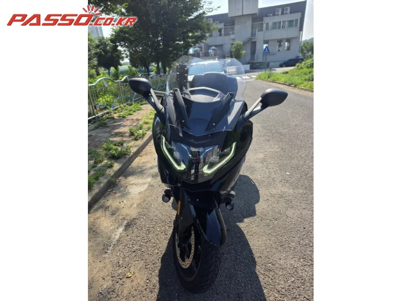 BMW K 1600 GT 2025 블랙 사진 2