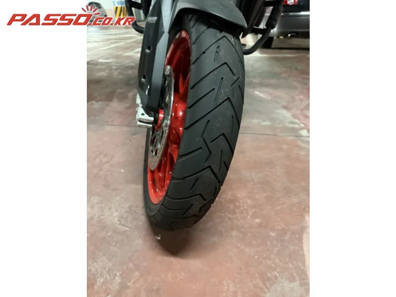 두카티 멀티스트라다 V2 S 2022 블랙 사진 5