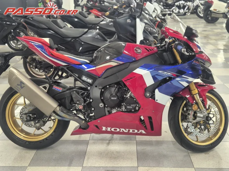 혼다 CBR 1000 RR-R 파이어블레이드 SP 2023 레드