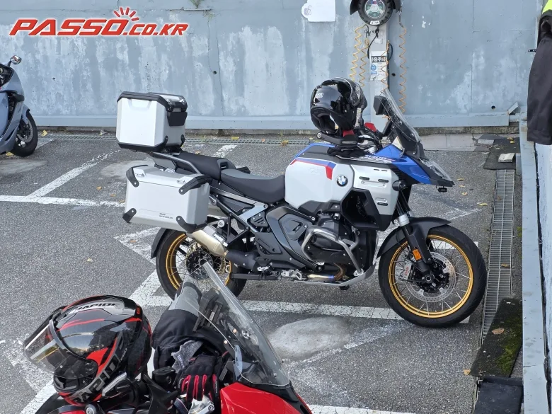 BMW R 1300 GS 어드벤쳐 2025 화이트