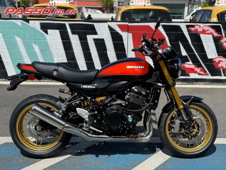 가와사키 Z 900 RS SE 스페셜 에디션 2026 레드 사진 1