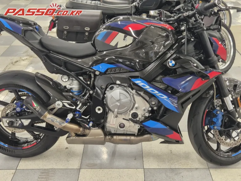 BMW M 1000 R 2023 블랙 사진 1