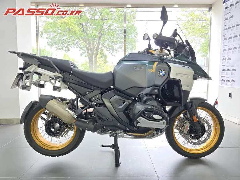 BMW R 1300 GS 어드벤쳐 2026 베이지