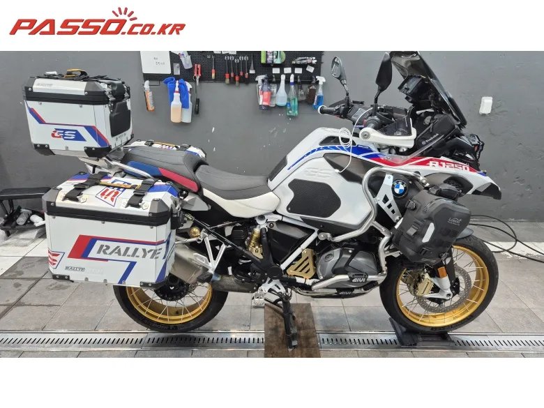 BMW R 1250 GS 어드벤처 2022 화이트 사진 1