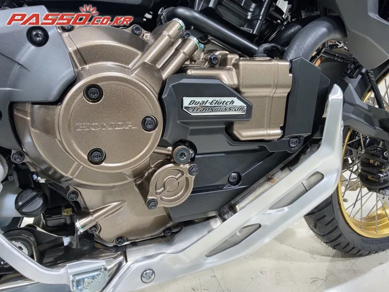 혼다 아프리카 트윈 CRF 1100 L 어드벤쳐 스포츠 ES DCT 2026 화이트 사진 5