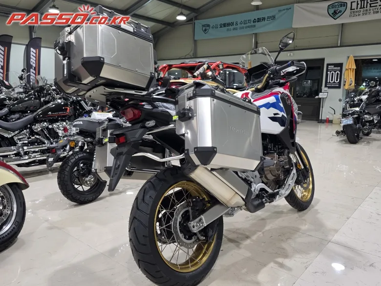 혼다 아프리카 트윈 CRF 1100 L 어드벤쳐 스포츠 ES DCT 2026 화이트 사진 8