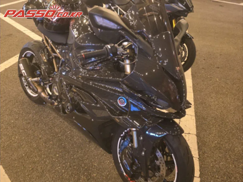 BMW S 1000 RR 2022 블랙 사진 1