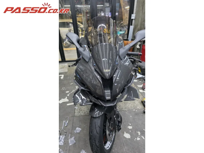 BMW S 1000 RR 2022 블랙 사진 4