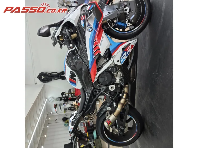 BMW S 1000 RR 2026 화이트 사진 7