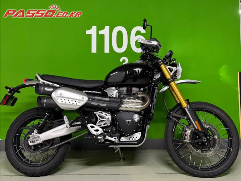 트라이엄프 스크램블러 1200 XE 2025 블랙