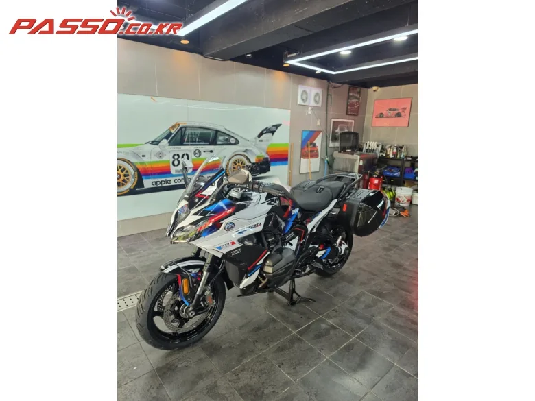 BMW R 1300 RS 2026 블루 사진 8