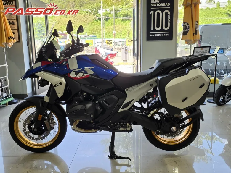 BMW R 1300 GS 2026 화이트 사진 2